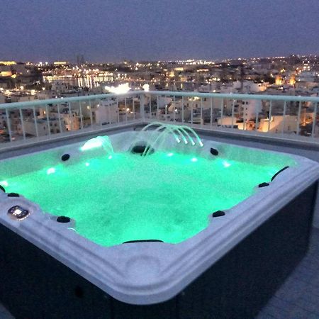 Wonderful Apartments With Shared Jacuzzi And Panorama Rooftop Gzira Εξωτερικό φωτογραφία